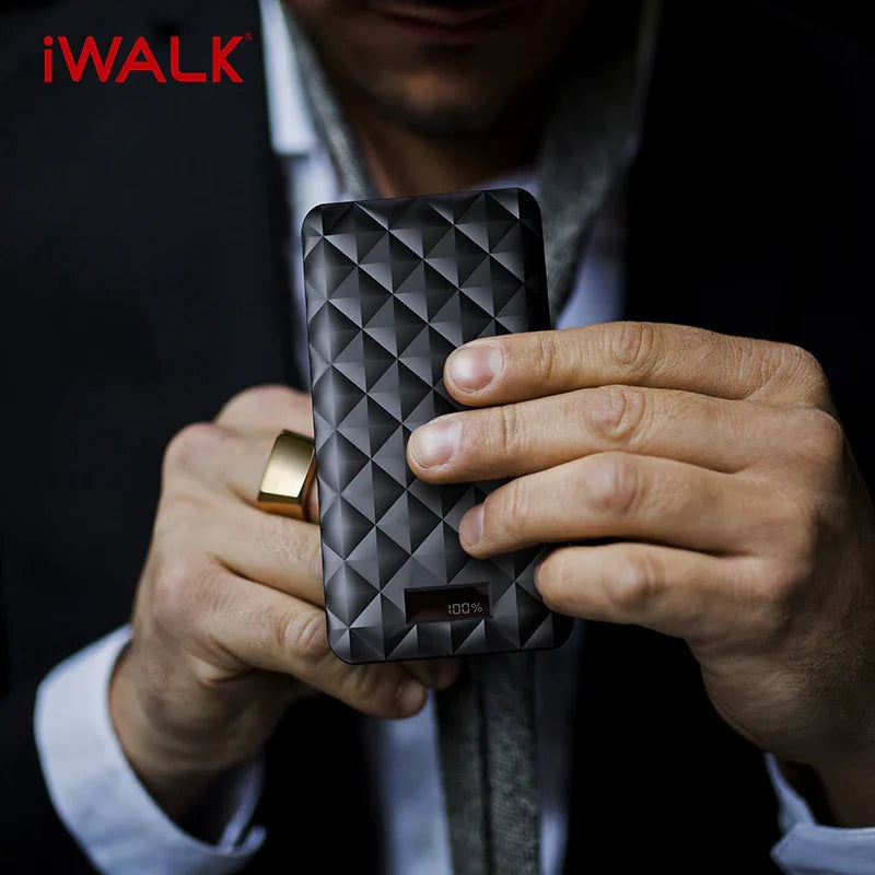 iWalk Trio 2 10000mAh With In-Built Cables - Black - Tashqila iWalk Trio 2 10000mAh With In-Built Cables - Black - Tashqila
